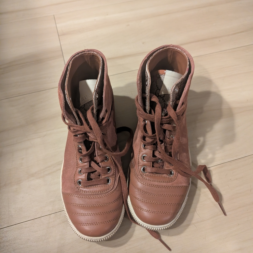 Gucci Logo Leather Suede Lace-Up High-Top Sneakers Mauve Brown Size 6 - Picture 2 of 13